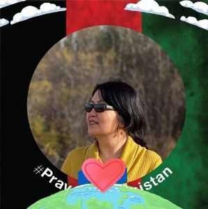 Meet your Posher, Siddiqa